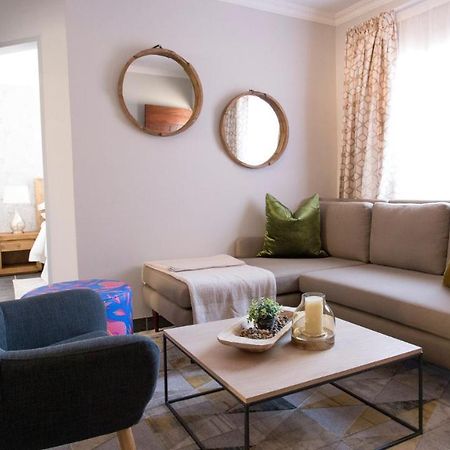 3 Lux Suites Миделбург Екстериор снимка