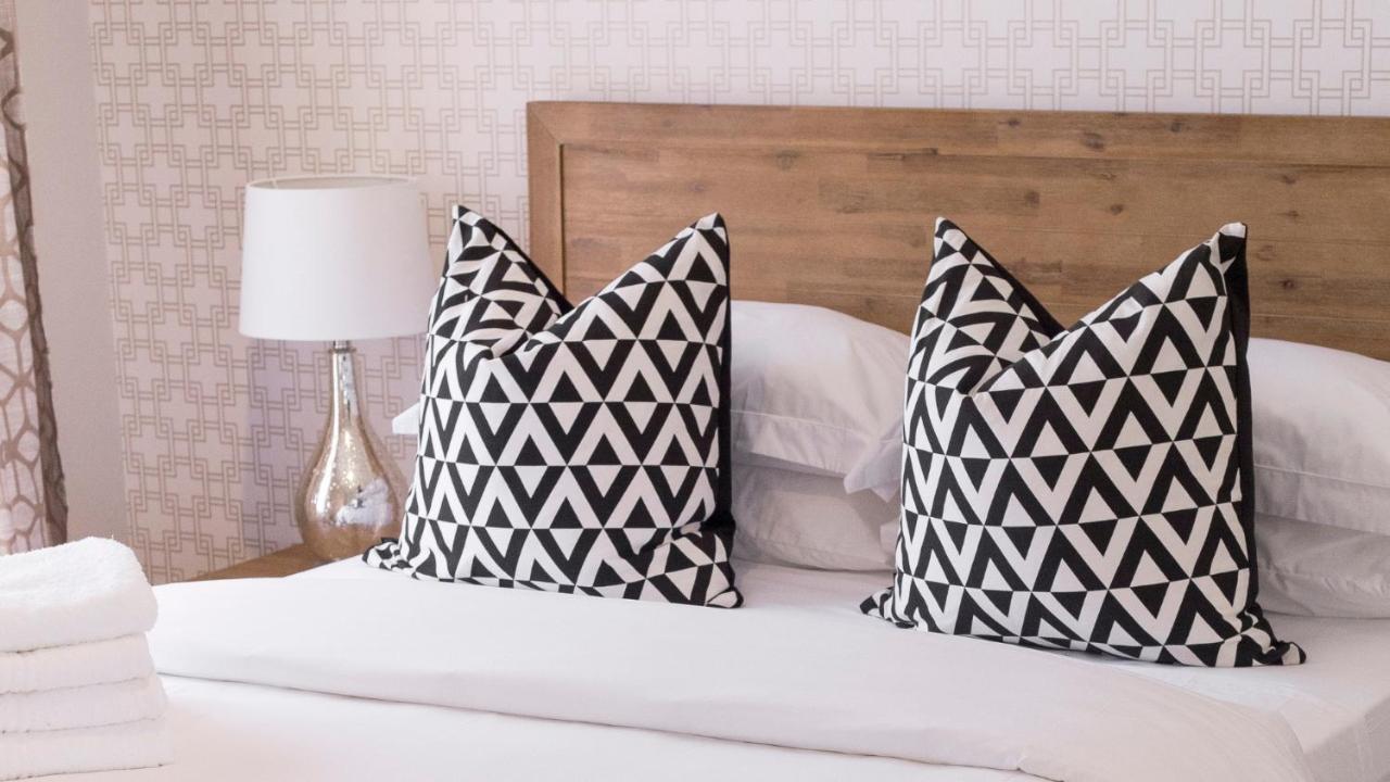 3 Lux Suites Миделбург Екстериор снимка