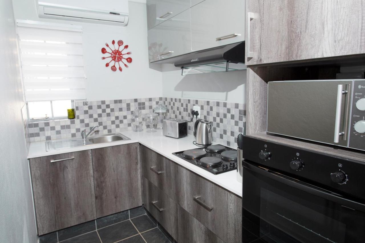 3 Lux Suites Миделбург Екстериор снимка